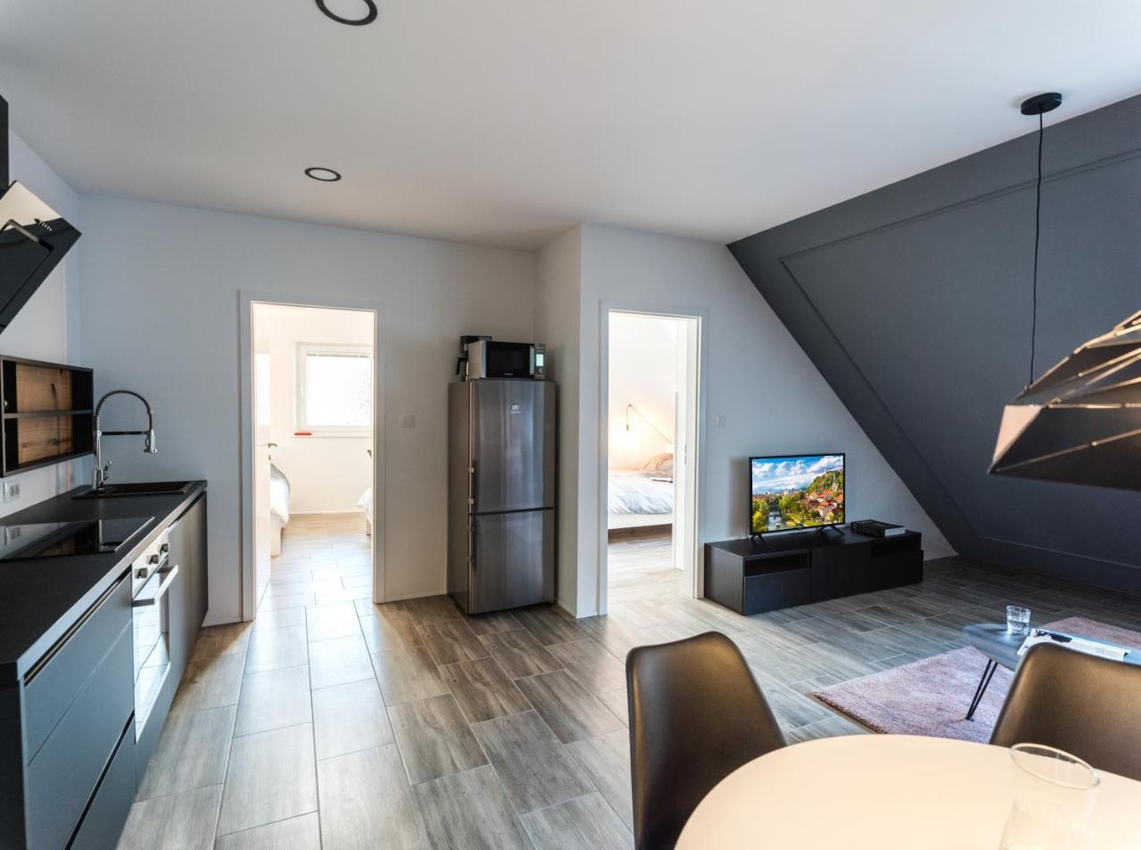 Flex Apartments Tour As Ljubljana Eksteriør billede